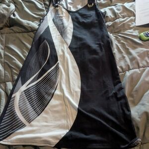 Black and White Graphic Dress